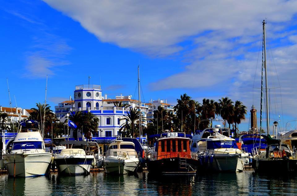 Apartamento Puerto Deportivo Estepona Exterior photo